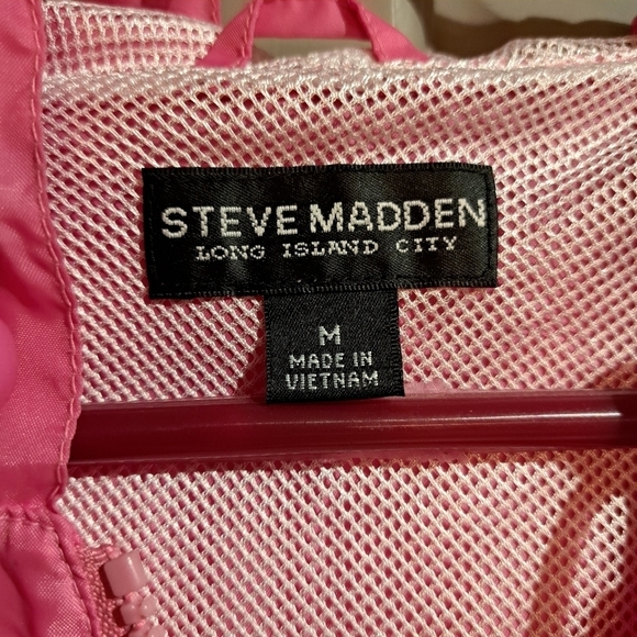 Steve Madden girls Medium spring or fall jacket, wind breaker - Picture 2 of 9